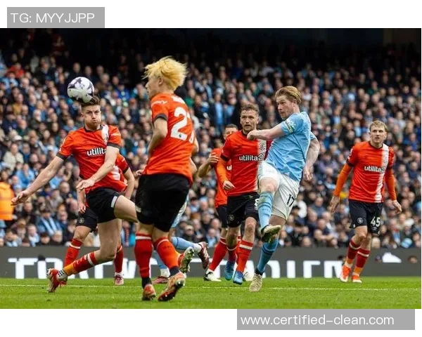 英超精彩对决皇马5-0大胜那不勒斯战术分析与神扑瞬间回顾